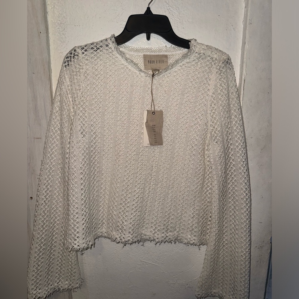 White Moon River Long Sleeve Size Large